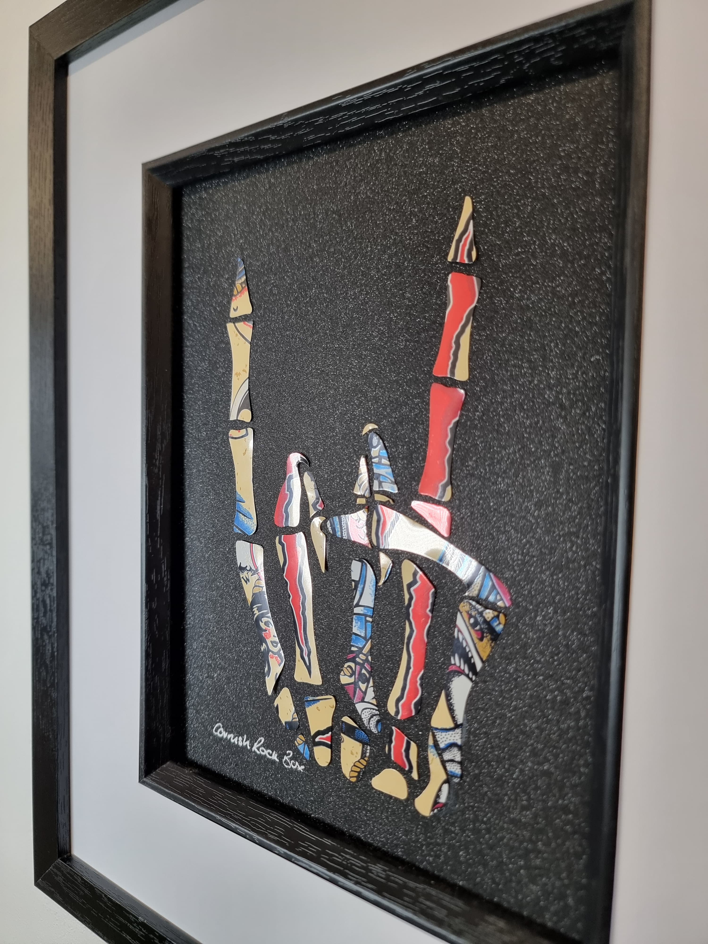 Sign of the Horns - Monster